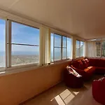 Gaga Moraira * Teulada
