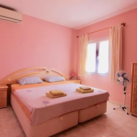 Gaga Moraira Teulada